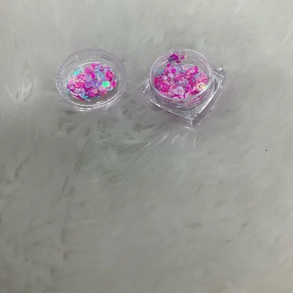 Pink Eyeshadow Glitter - Picture 1 of 4